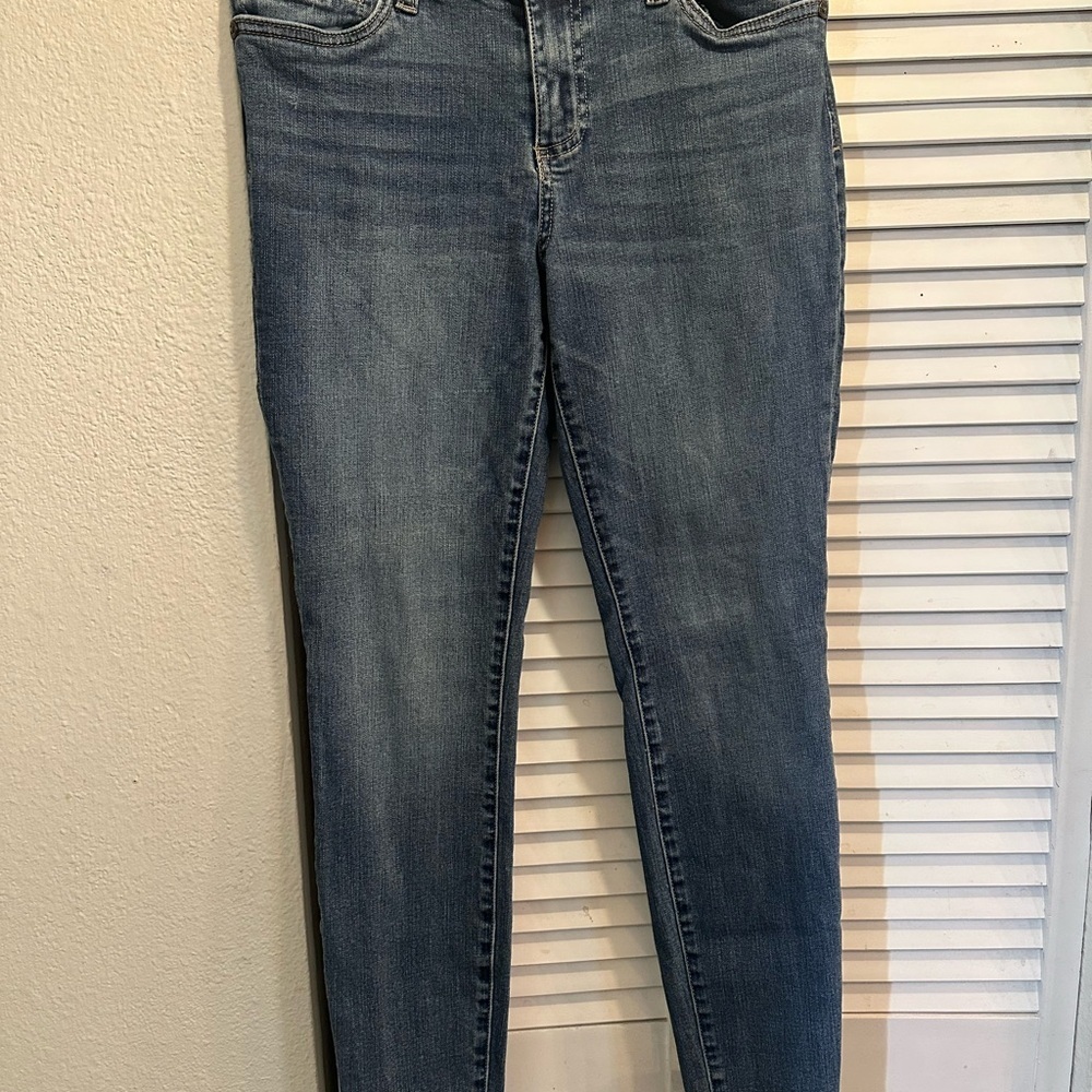 Kut from the Kloth Women's Skinny Jeans in Faded Blue Wash